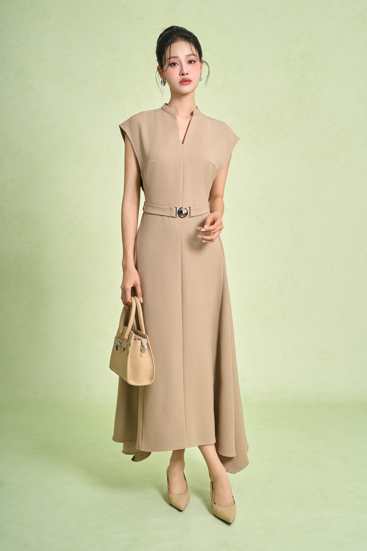 FDC95419 - Đầm công sở vải thô dáng chữ A cổ xẻ V ta chờm eo váy phối dây đai tạo kiểu khoá thân sau - PANTIO