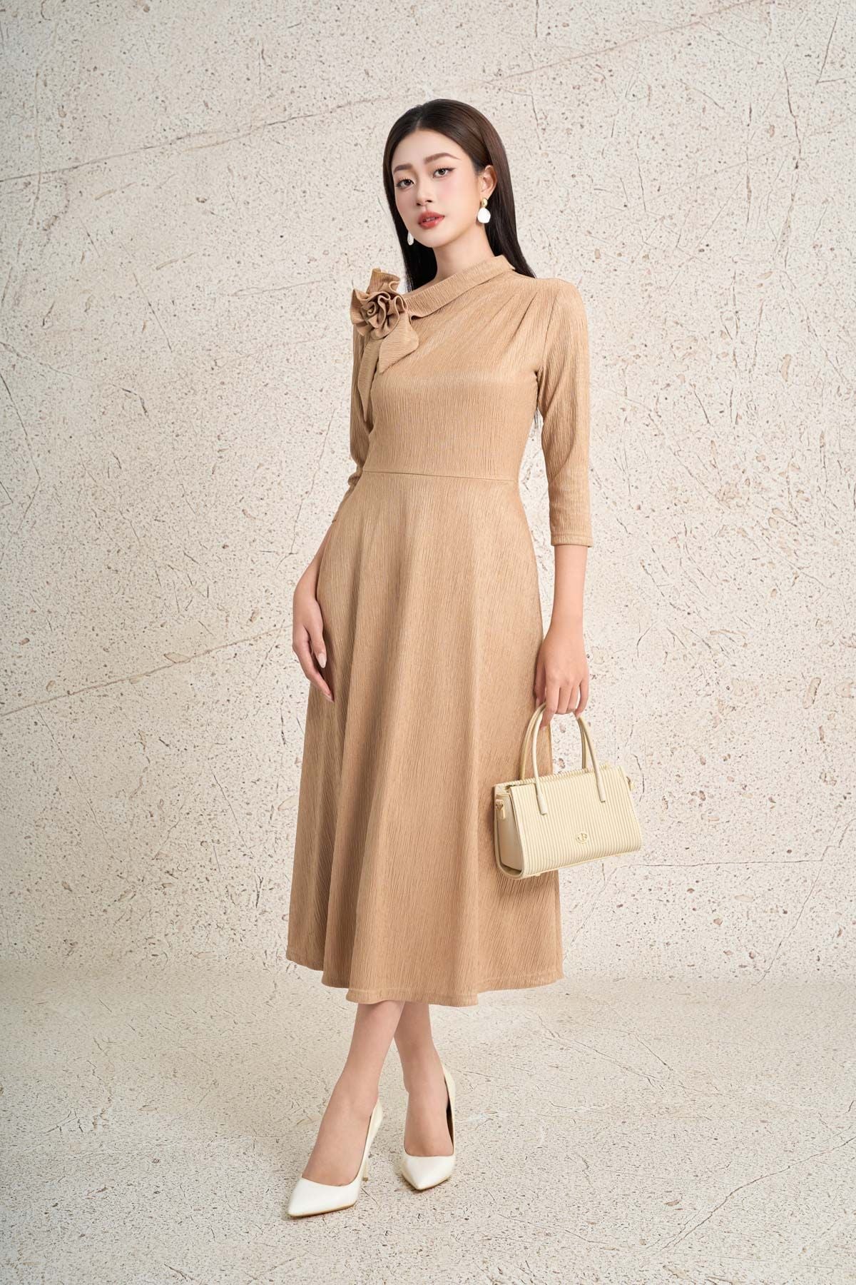 FDC95430 - Đầm công sở dáng ôm cổ lệch phối khoa tạo kiểu thân váy suông A thời trang khoá thân sau - PANTIO