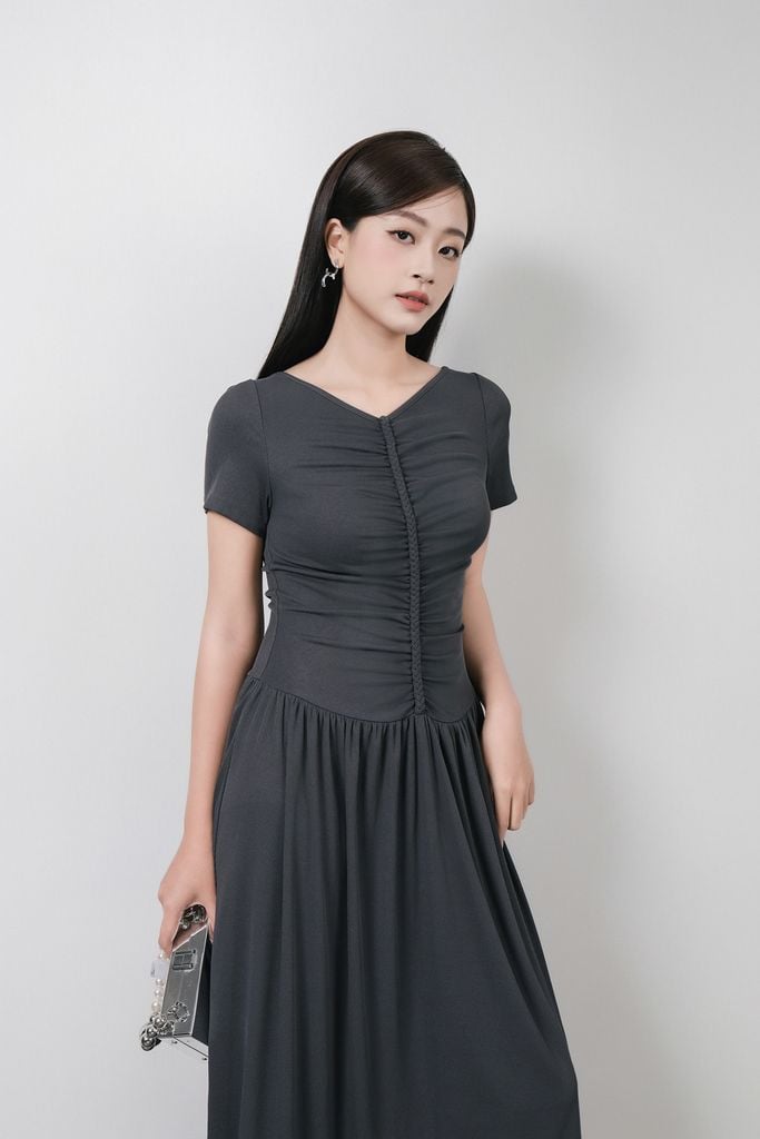 FDD3180 - Đầm dệt kim vải len co giãn dáng ôm cổ xẻ V tay ngắn ngực phối nhún tạo kiểu - PANTIO