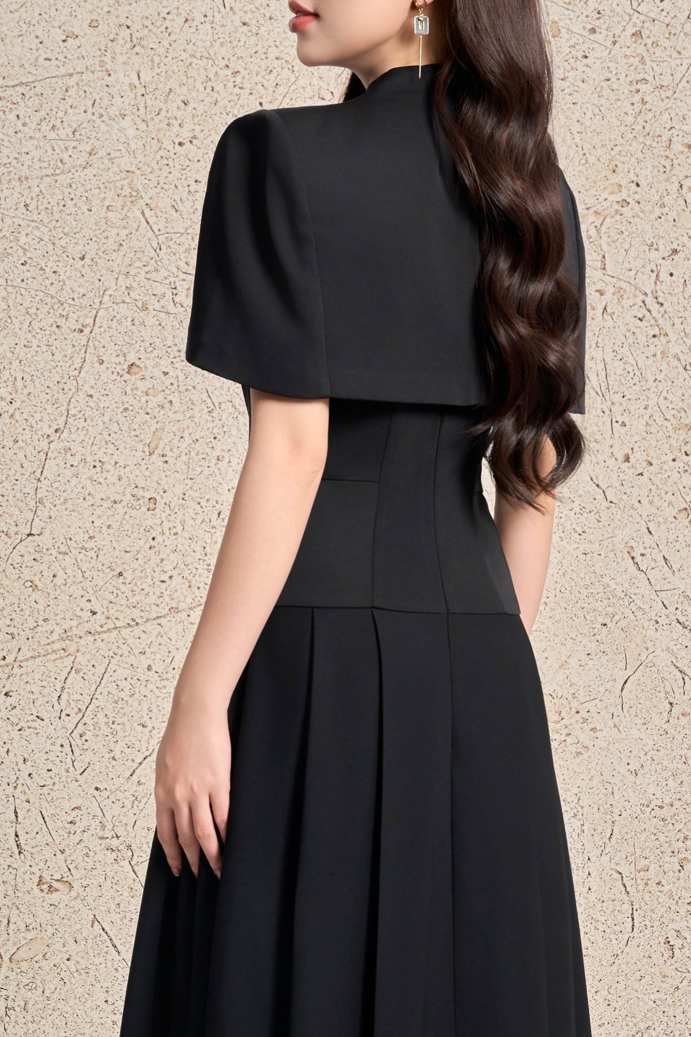 FDH5640 - Đầm dạ hội cao cấp vải thô dáng xoè hai dây kèm áo choàng vai rời tạo kiểu thân váy xếp ly bung tạo kiểu khoá thân sau - PANTIO