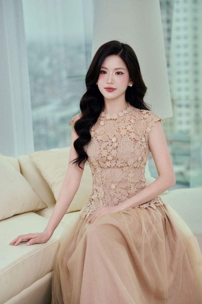 FDH7662 - Đầm dạ hội dáng chữ A xoè vải ren hoa cổ tròn tay chờm thân váy phối vải lưới xoè thời trang khoá thân sau - PANTIO