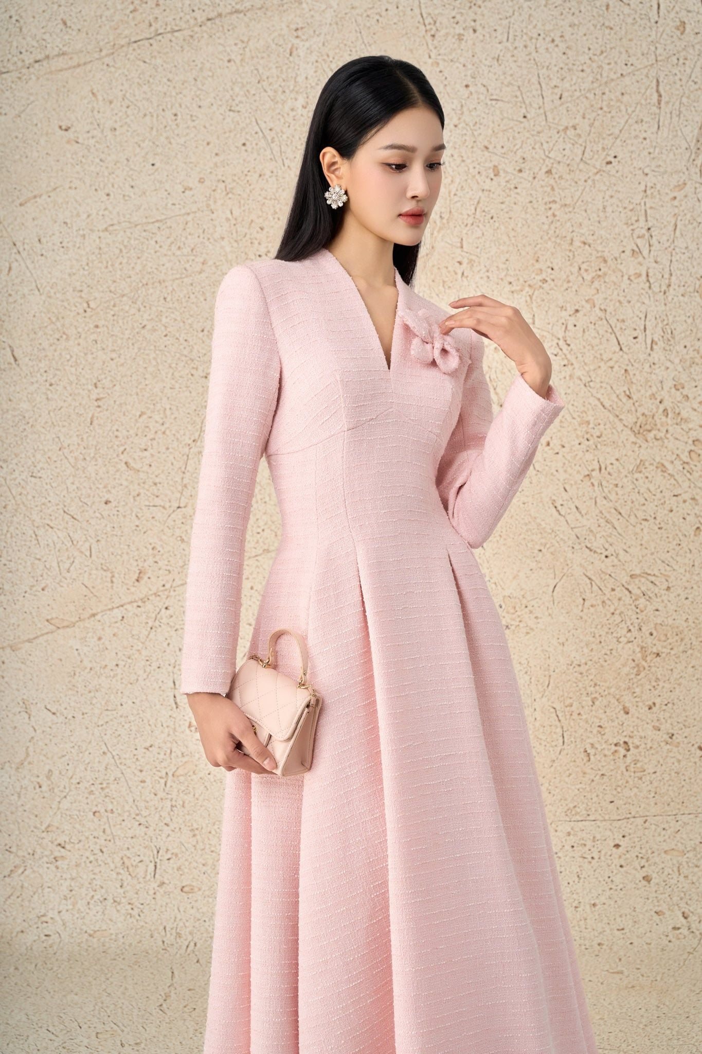 FDH9663 - Đầm dạ hội vải dạ cao cấp dáng xoè cổ xẻ V tay dài ngực áo đính hoa 3D thân váy xếp ly bung thời trang khoá thân sau - PANTIO