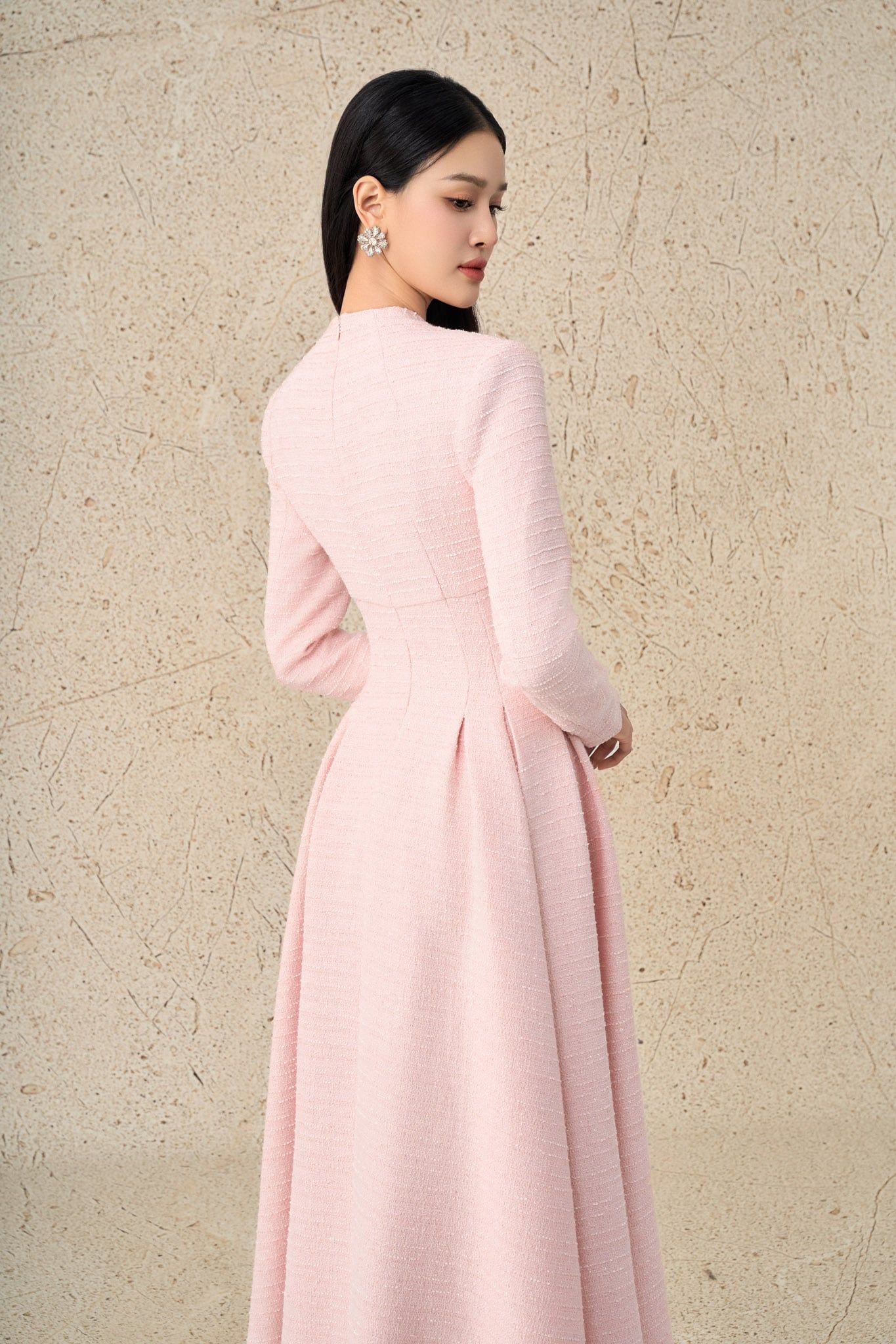 FDH9663 - Đầm dạ hội vải dạ cao cấp dáng xoè cổ xẻ V tay dài ngực áo đính hoa 3D thân váy xếp ly bung thời trang khoá thân sau - PANTIO