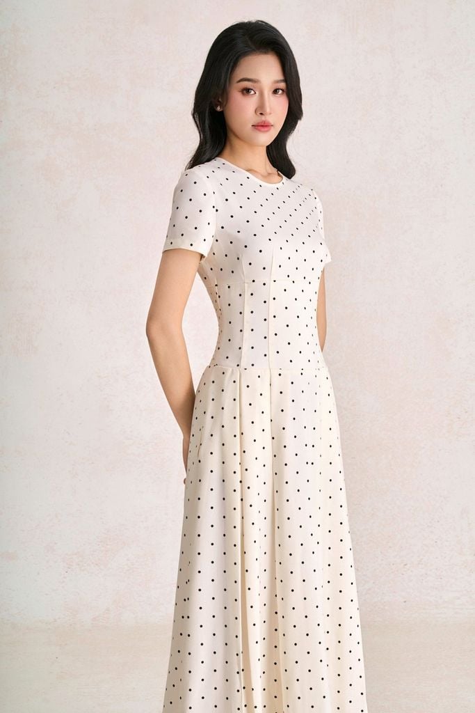 FDP13676 - Đầm dạo phố vải thô dáng chữ A cổ tròn tay cộc eo phối chun lưng ôm co giãn khoá thân sau - PANTIO