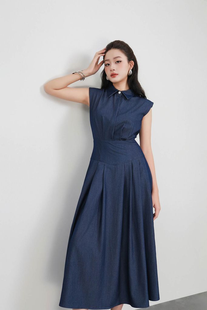 FDP33435 - Đầm dạo phố vải demin dáng Xoè cổ đức vai chờm eo đáp cạp bản to thân váy phối ly bung tạo kiểu khóa thân sau - PANTIO