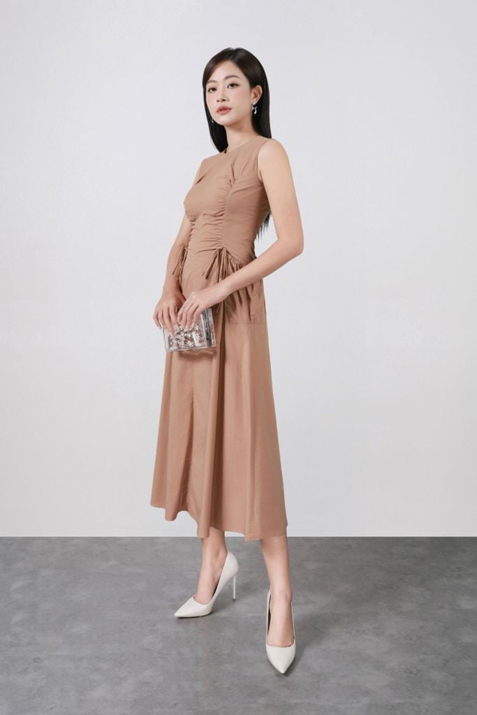 FDP33525 - Đầm dạo phố vải thô kate dáng ôm cổ tròn không tay eo váy rút dây tạo kiểu khoá thân sau - PANTIO