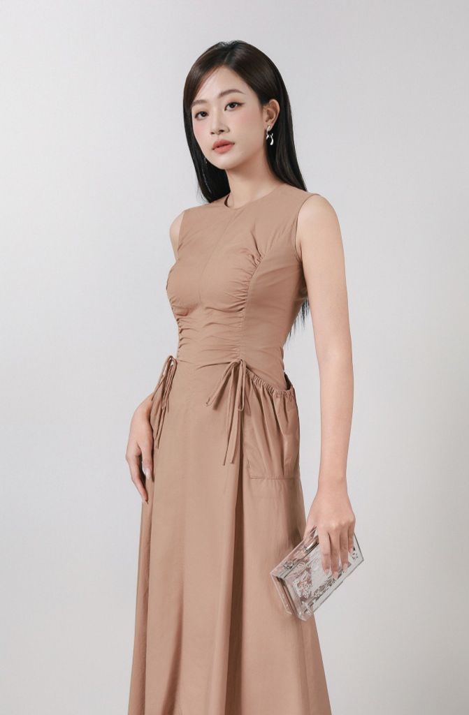 FDP33525 - Đầm dạo phố vải thô kate dáng ôm cổ tròn không tay eo váy rút dây tạo kiểu khoá thân sau - PANTIO