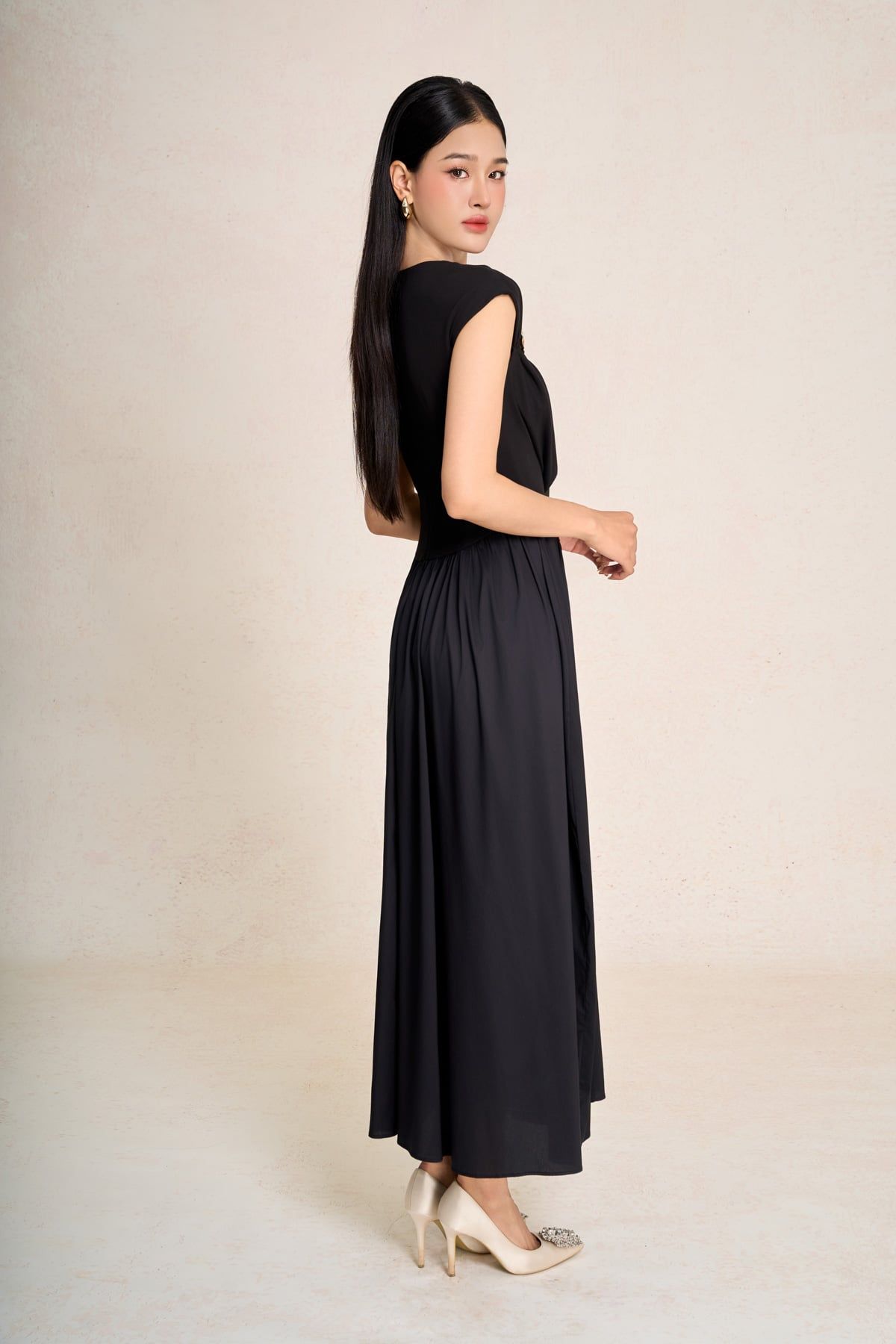 FDP33547 - Đầm dạo phố vải cotton dáng chữ A cổ kiểu phối đá cài tay chờm thân váy xếp nhún tạo xoè - PANTIO