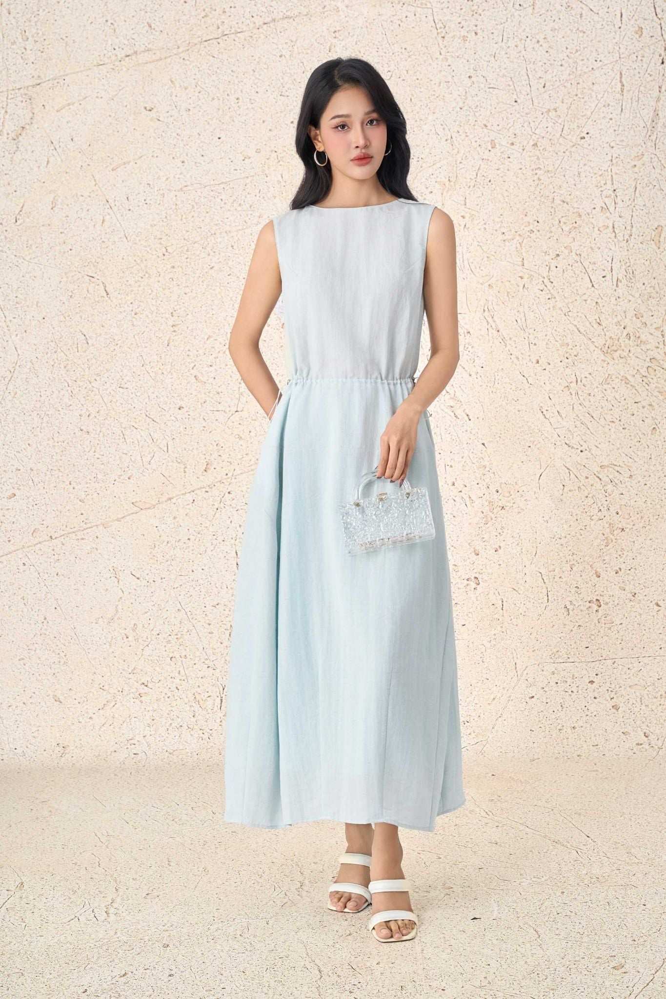 FDP33555 - Đầm dạo phố vải thô mỏng dáng suông cổ thuyền không tay eo váy bo chun ôm tạo kiểu - PANTIO