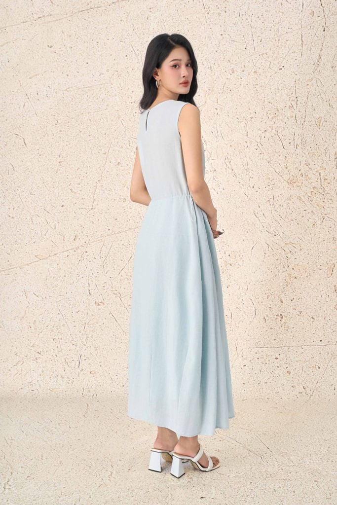 FDP33555 - Đầm dạo phố vải thô mỏng dáng suông cổ thuyền không tay eo váy bo chun ôm tạo kiểu - PANTIO