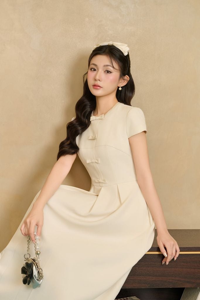 FDP33641 - Đầm dạo phố vải thô dày dáng chữ A cổ tròn tay cộc thân váy đính nơ tạo kiểu khoá thân sau - JAN.