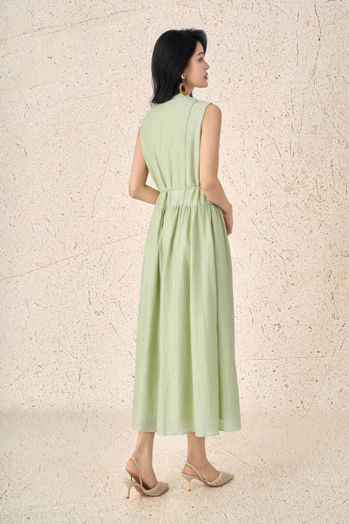 FDP33741 - Đầm dạo phố vải thô lụa dáng xoè cổ xẻ V không tay chiết eo tạo kiểu - PANTIO