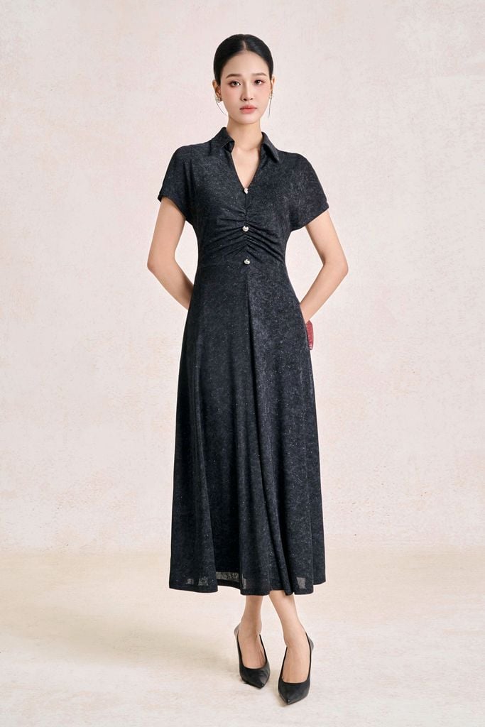 FDP33775 - Đầm dạo phố vải len dáng ôm cổ bẻ xẻ V tay cộc thân váy phối khuy tạo kiểu - PANTIO