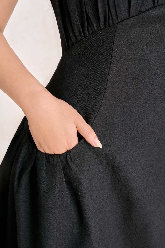 FDP33787 - Đầm dạo phố vải thô đũi dáng chữ A hai dây ngực phối nhún tạo kiểu khoá thân sau - PANTIO