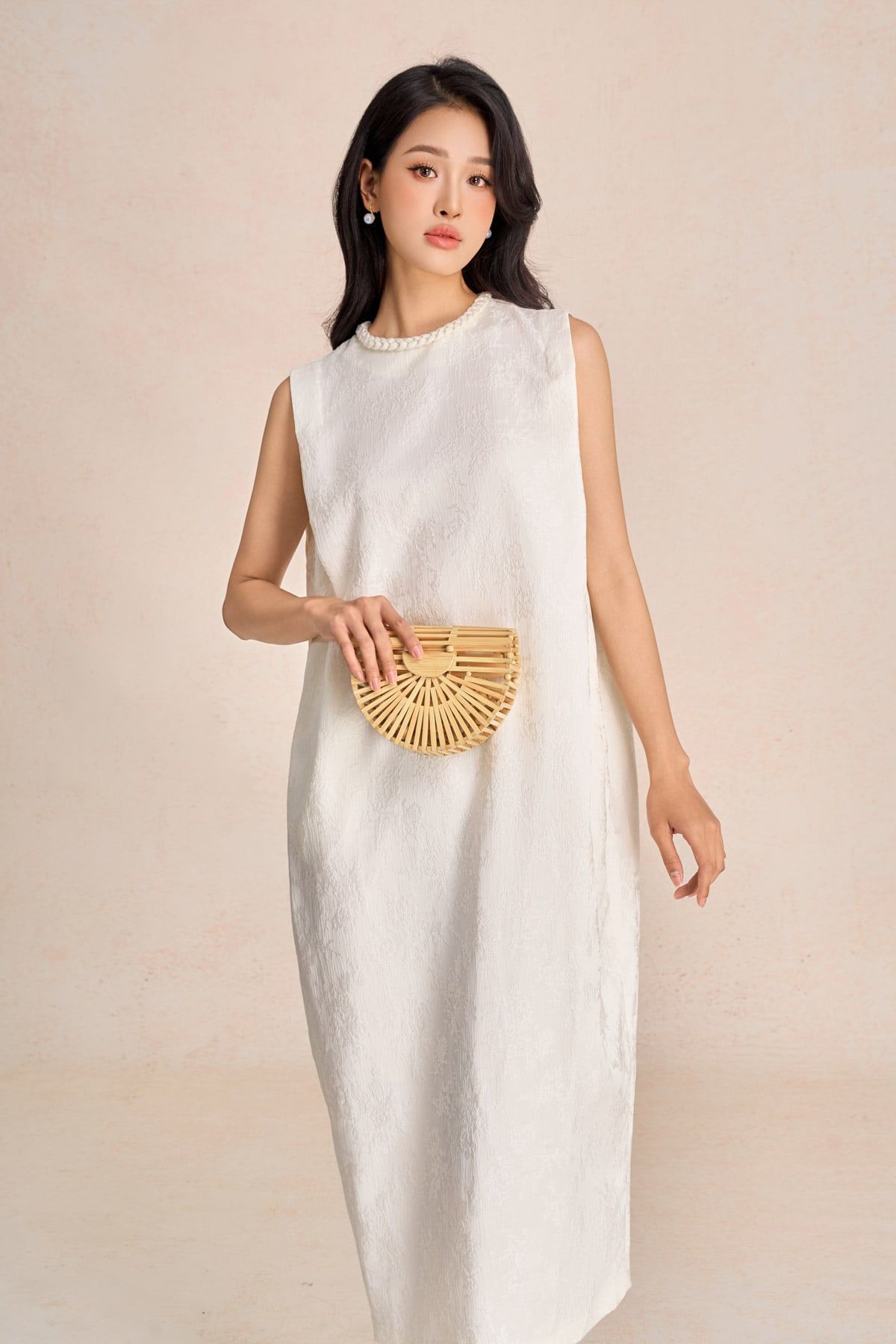 FDP73585 - Đầm dạo phố vải tafta hoa cổ tết tạo kiểu thân váy dáng suông rộng thời trang - PANTIO