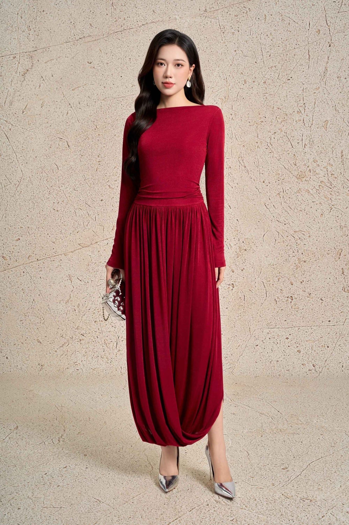 FDP73593 - Đầm dạo phố vải len dáng ôm cổ tròn tay dài thân váy xếp ly nhún cách điệu thời trang - PANTIO