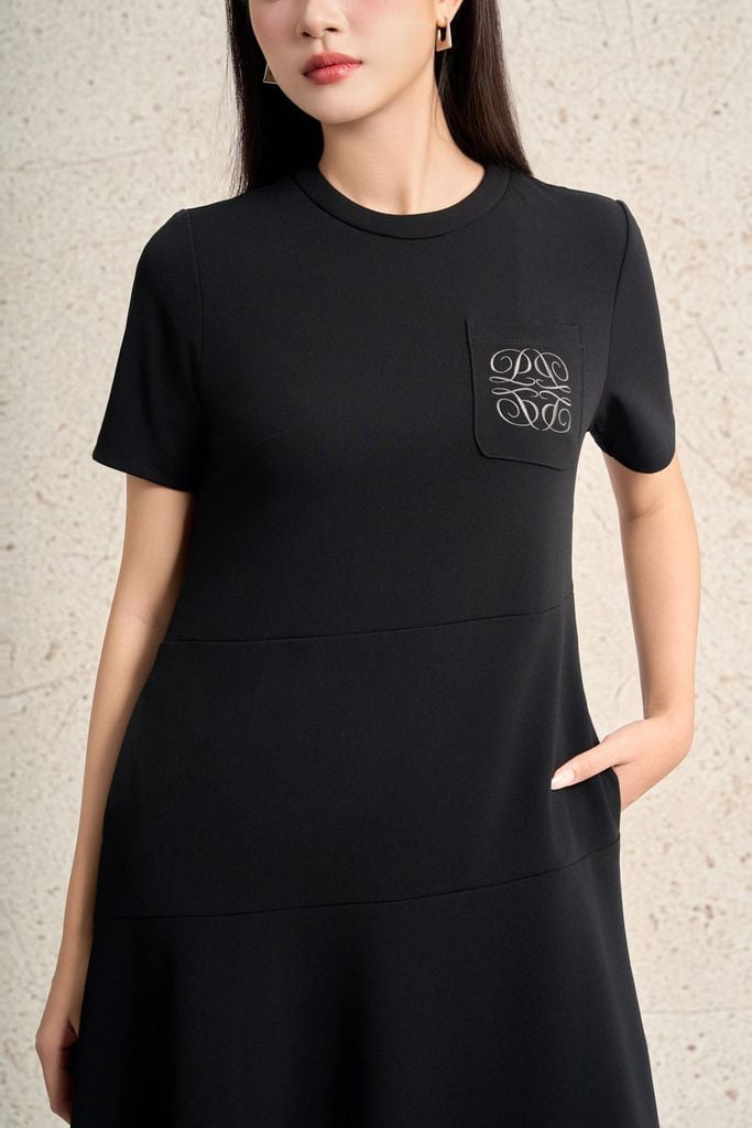 FDP73609 - Đầm dạo phố vải cotton dáng suông cổ tròn tay ngắn thân váy xếp nhún tạo ly thời trang khoá thân sau - PANTIO