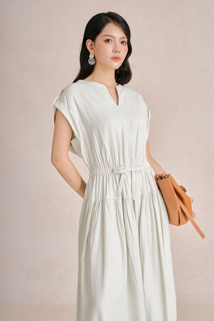 FDP73611 - Đầm dạo phố vải thô kẻ dáng chữ A cổ tròn xẻ V tay chờm thân váy bo chun ôm tạo kiểu - PANTIO