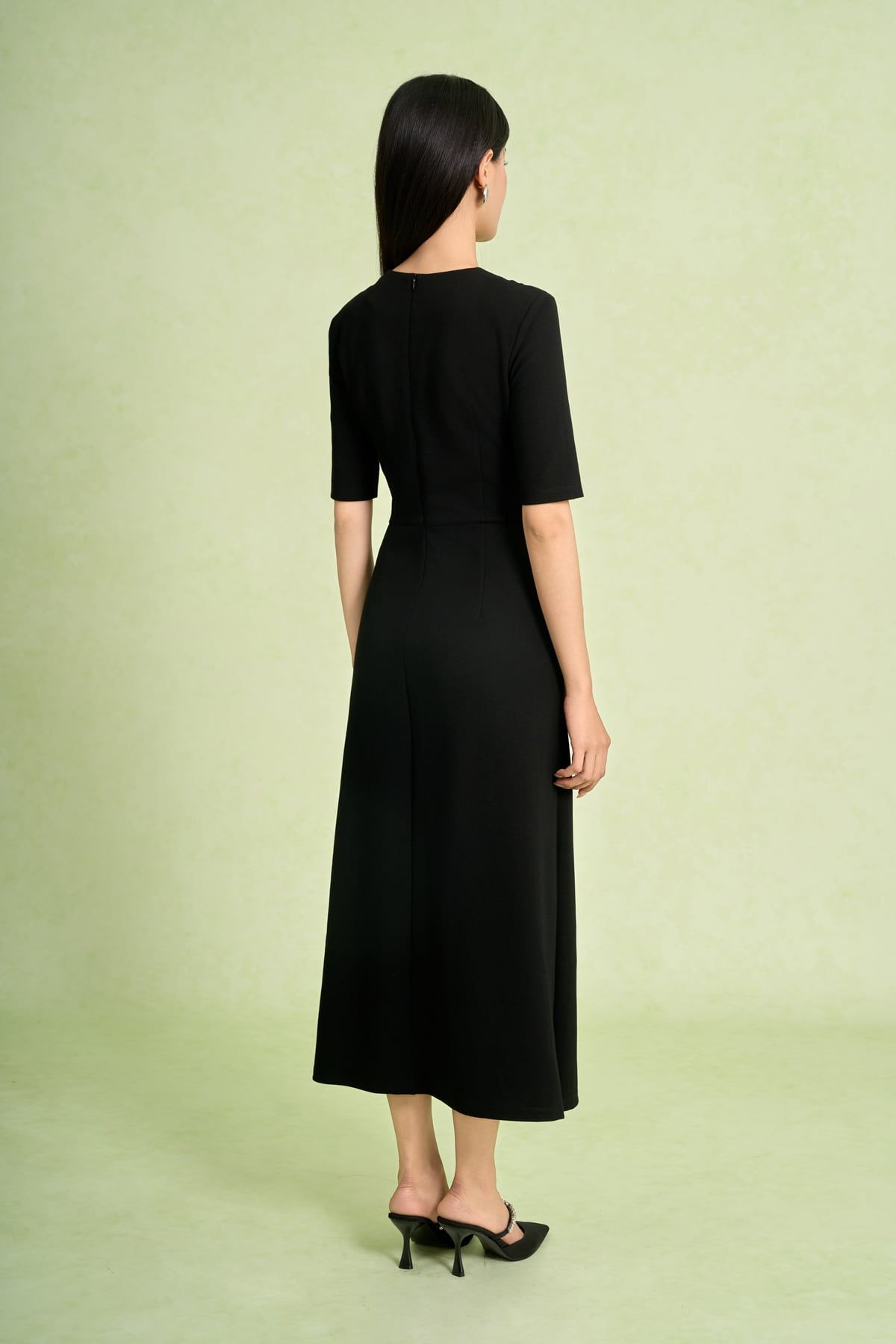 FDP73649 - Đầm dạo phố vải cotton dáng chữ A cổ tròn tay lửng ngực áo đính hoa 3D thời trang eo phối vạt tạo kiểu khoá thân sau - PANTIO