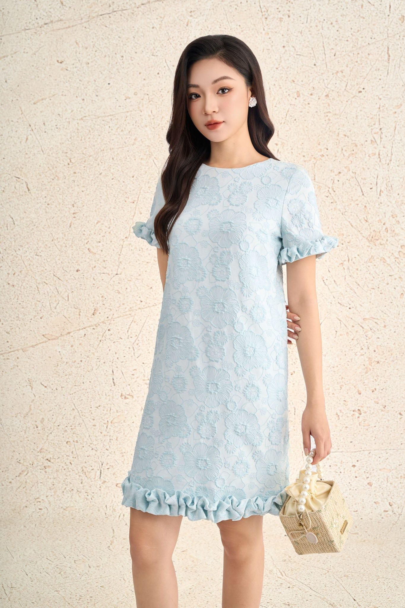 FDP73666 - Đầm dạo phố vải tafta dáng suông cổ tròn tay ngắn gấu váy xếp nhún tạo kiểu - PANTIO