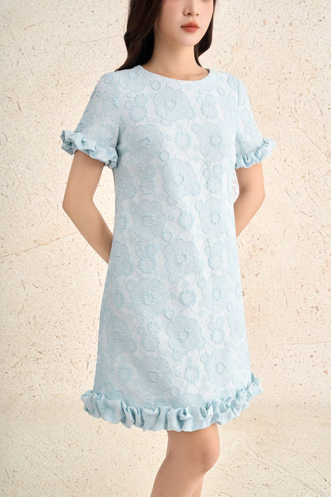 FDP73666 - Đầm dạo phố vải tafta dáng suông cổ tròn tay ngắn gấu váy xếp nhún tạo kiểu - PANTIO