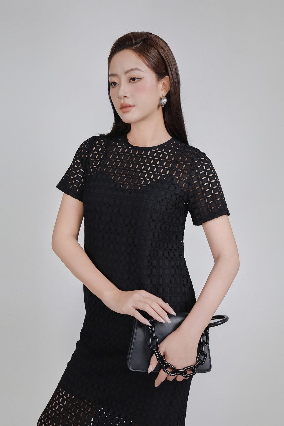 FDP93452 - Đầm dạo phố vải ren mỏng kèm váy lót hai dây dáng suông váy xẻ tà bên hông tạo kiểu - PANTIO