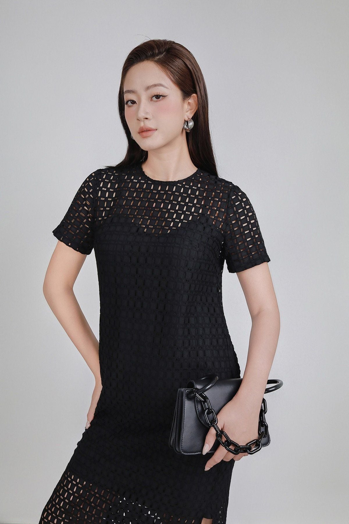 FDP93452 - Đầm dạo phố vải ren mỏng kèm váy lót hai dây dáng suông váy xẻ tà bên hông tạo kiểu - PANTIO