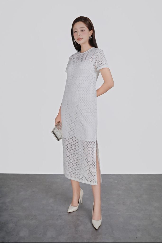 FDP93452 - Đầm dạo phố vải ren mỏng kèm váy lót hai dây dáng suông váy xẻ tà bên hông tạo kiểu - PANTIO