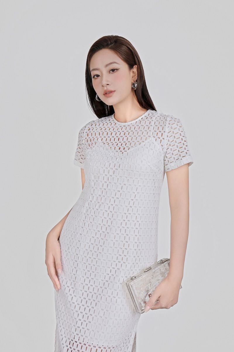 FDP93452 - Đầm dạo phố vải ren mỏng kèm váy lót hai dây dáng suông váy xẻ tà bên hông tạo kiểu - PANTIO