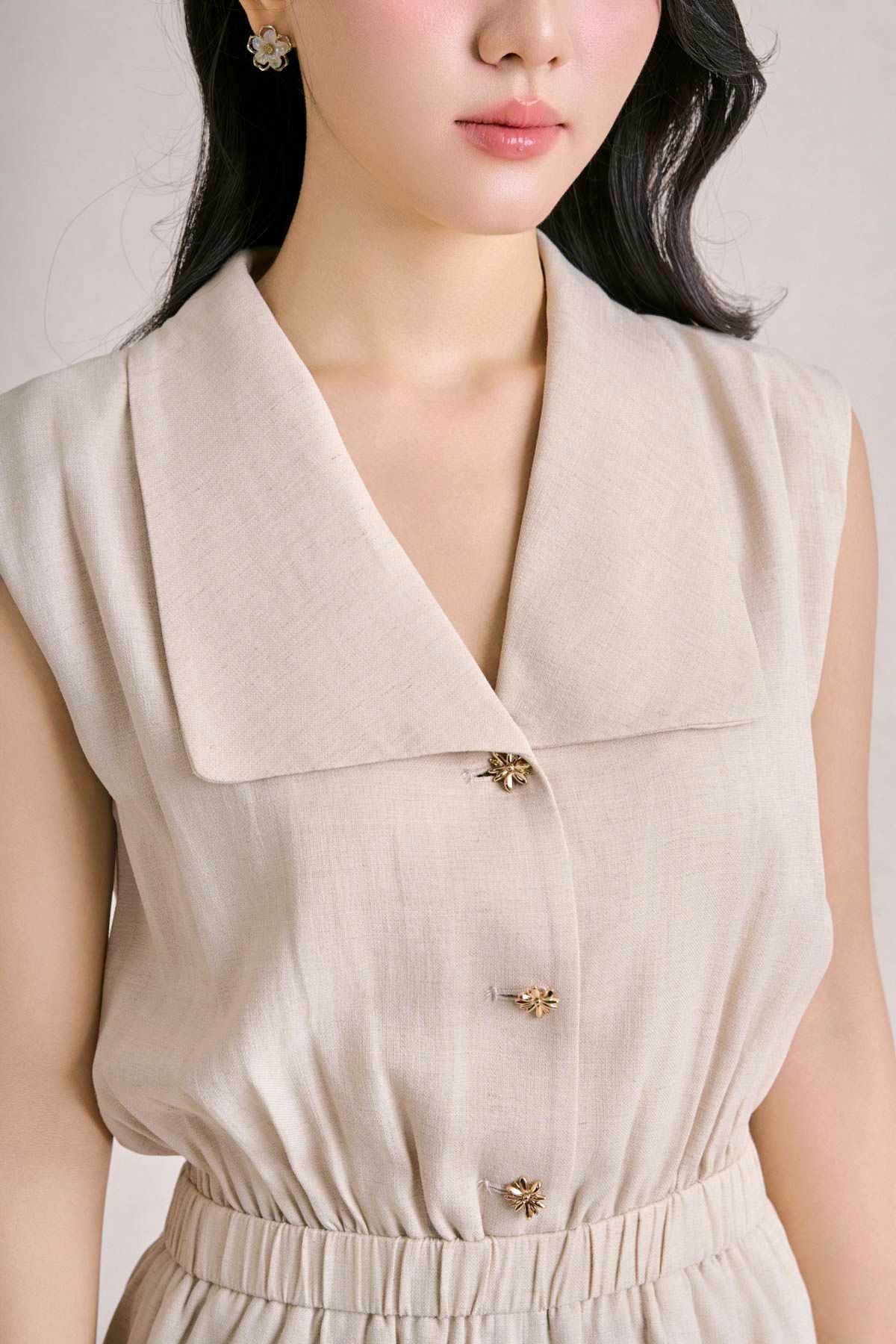 FJS5196 - Jumsuit dạo phố vải thô đũi dáng ngắn cổ xẻ V tay chờm eo bo chun ôm tạo kiểu - PANTIO