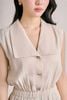FJS5196 - Jumsuit dạo phố vải thô đũi dáng ngắn cổ xẻ V tay chờm eo bo chun ôm tạo kiểu - PANTIO