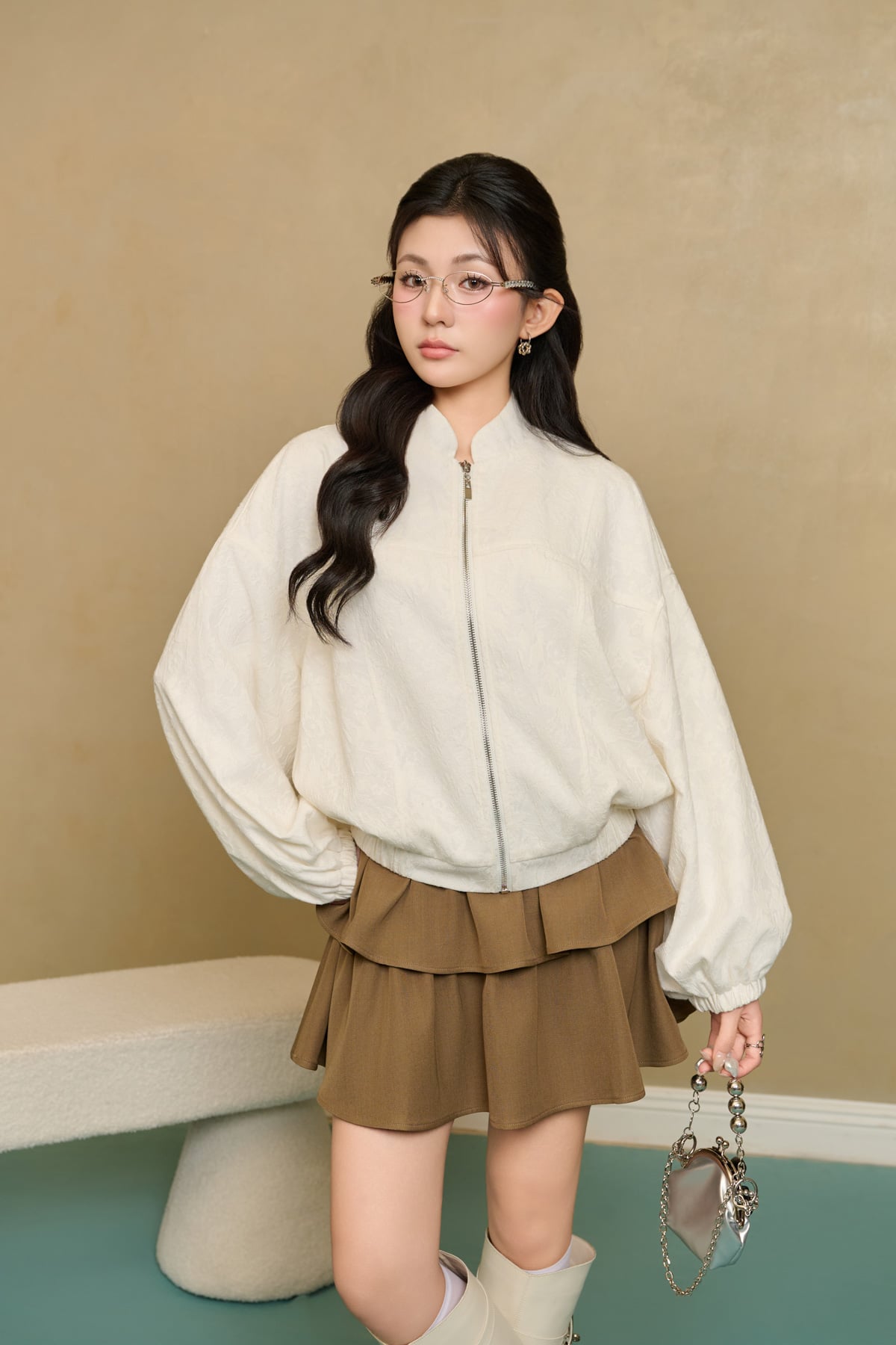 FKM9712 - Áo khoác kiểu vải ren mỏng dáng suông cổ tròn tay rộng gấu áo bo chun tạo kiểu - JAN.