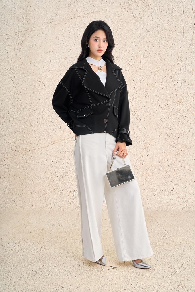 FKM9716 - Áo khoác kiểu dạo phố dáng ngắn cổ hai ve ống tay rộng thân áo có túi phối hoạ tiết đường chỉ thời trang - PANTIO