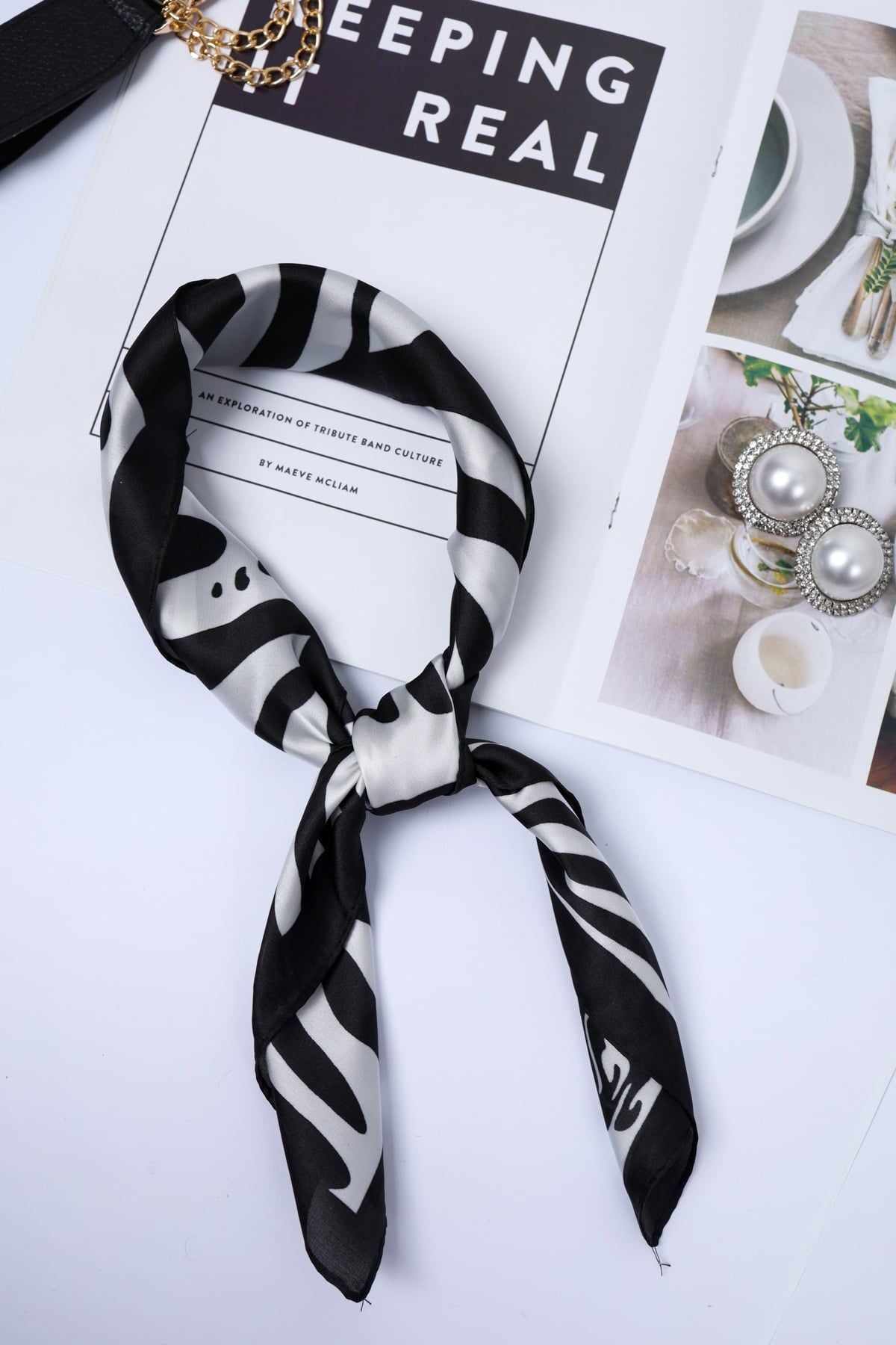 FKO131 - Khăn lụa vuông cao cấp nhiều hoạ tiết thời trang - PANTIO