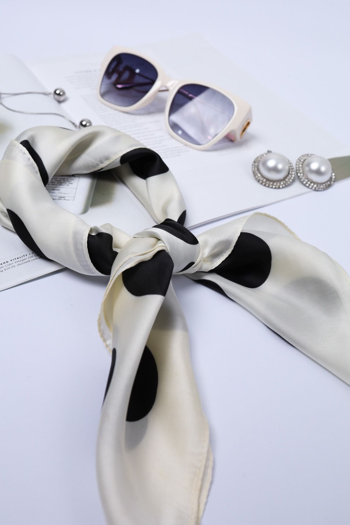 FKO131 - Khăn lụa vuông cao cấp nhiều hoạ tiết thời trang - PANTIO