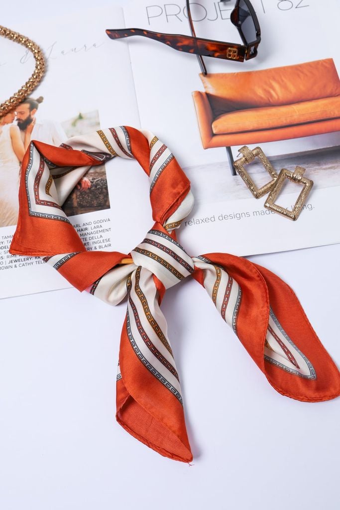 FKO131 - Khăn lụa vuông cao cấp nhiều hoạ tiết thời trang - PANTIO