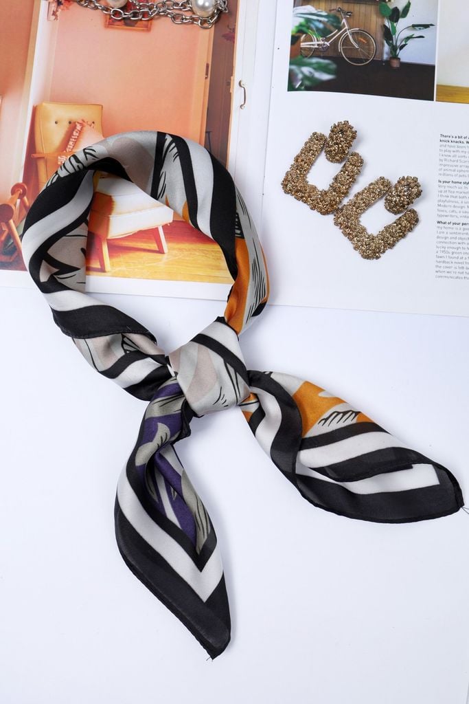 FKO131 - Khăn lụa vuông cao cấp nhiều hoạ tiết thời trang - PANTIO