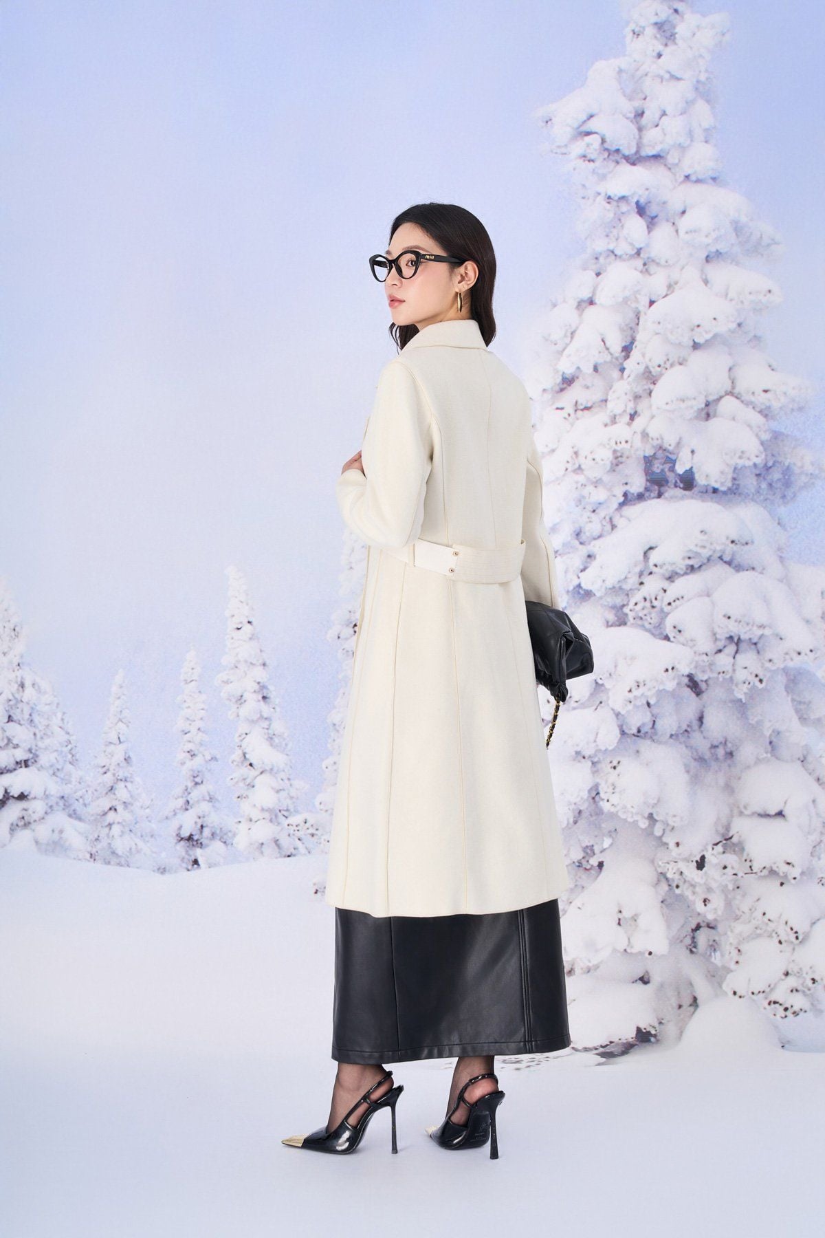 FMO291 - Áo mangto dạ lông cừu cao cấp dáng suông cổ hai ve kèm đai da tạo kiểu - PANTIO