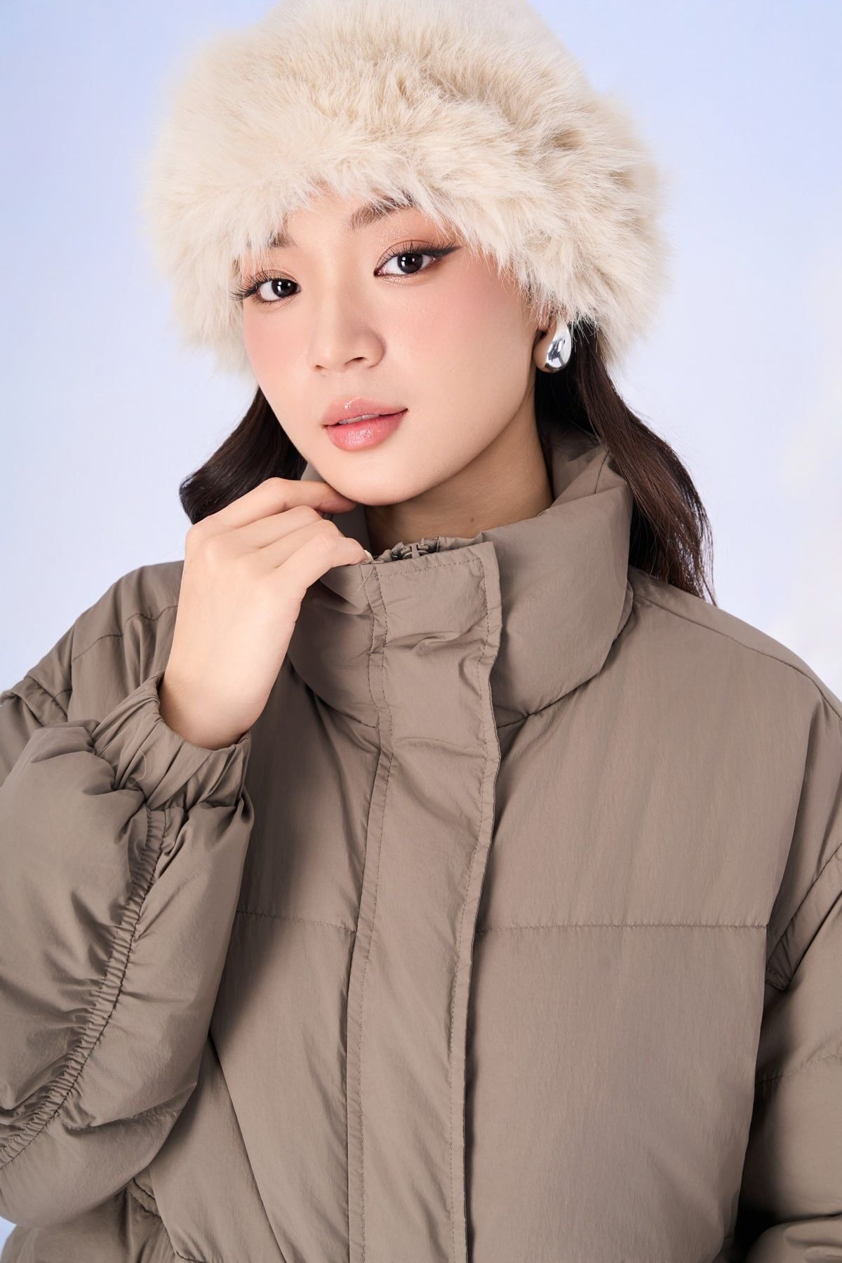 FMV079 - Áo khoác phao lông vũ cao cấp dáng suông ngắn cổ đứng cao tay áo bo chun thân áo có túi thời trang - PANTIO