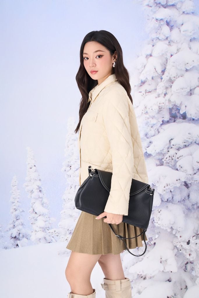 FMV081 - Áo khoác phao lông vũ cao cấp dáng suông cổ bẻ thân áo hoạ tiết quả trám thời trang - PANTIO