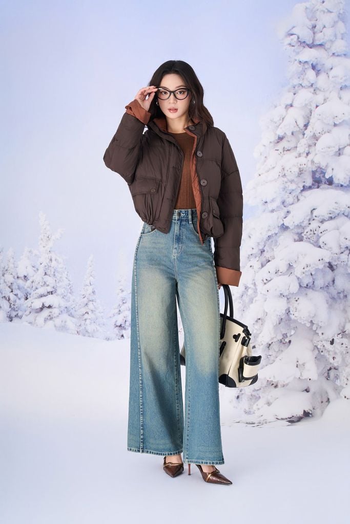 FMV083 - Áo khoác phao lông vũ cao cấp dáng suông ngắn cổ đứng tay áo phối màu thời trang gấu áo có dây rút - PANTIO