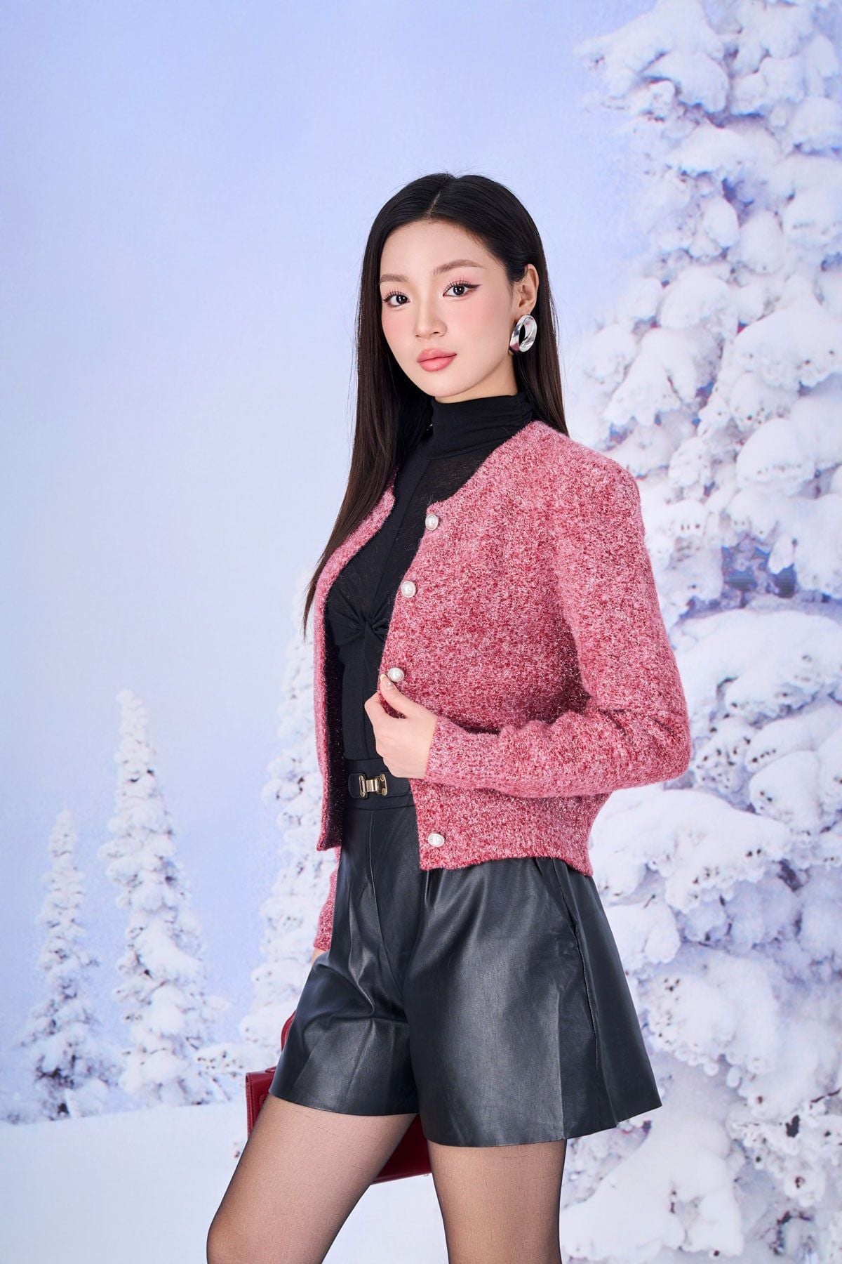 FOL427 - Áo len nhũ thời trang cao cấp dáng ôm cổ tròn thân áo phối khuy đá trang trí - PANTIO