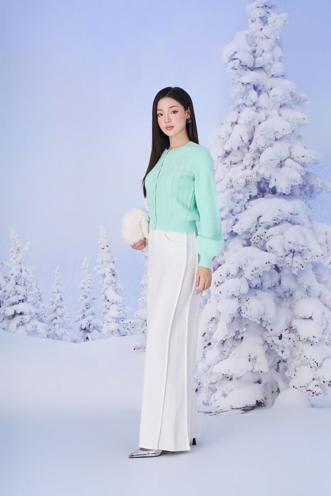 FOL462 - Áo len thời trang cao cấp cổ tròn tay bồng nhẹ bo gấu cài khuy thân trước - PANTIO