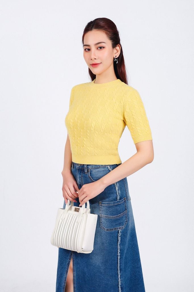 FOL476 - Áo len thời trang cao cấp dáng ôm ngắn cổ tròn tay lỡ trơn màu - PANTIO