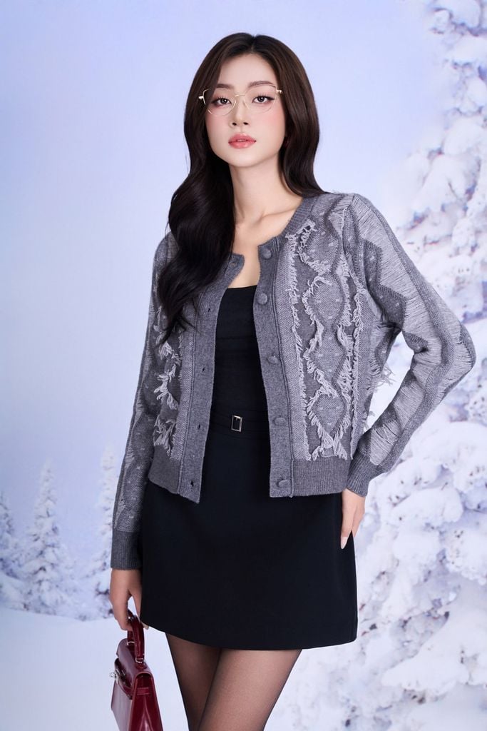 FOL524 - Áo len cao cấp dáng ôm ngắn cổ tròn thân áo phối tua rua thời trang gấu áo bo chun ôm cài khuy thân trước - PANTIO