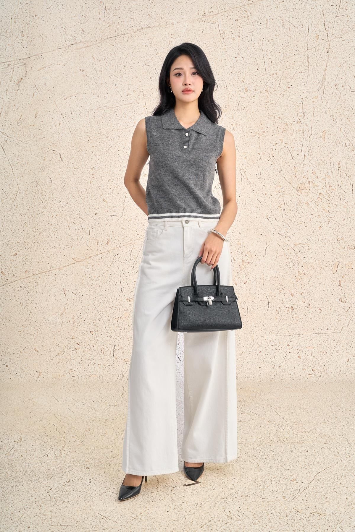 FOL531 - Áo len cao cấp dáng ôm cổ bẻ phối khuy không tay gấu áo có hoạ tiết đường kẻ tạo kiểu - PANTIO