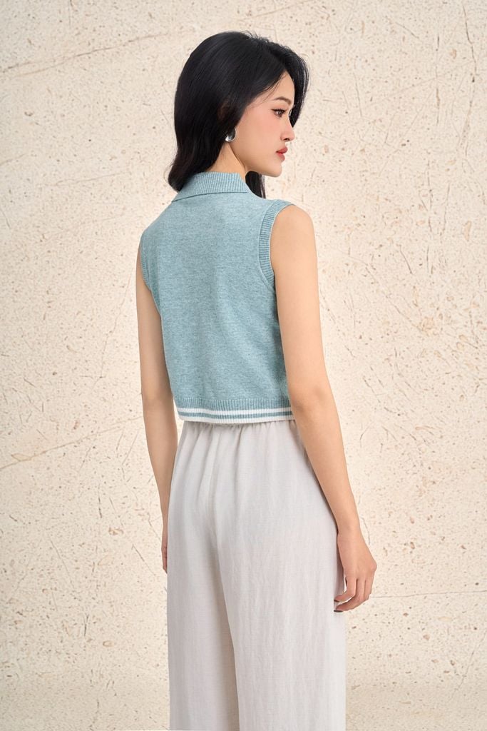 FOL531 - Áo len cao cấp dáng ôm cổ bẻ phối khuy không tay gấu áo có hoạ tiết đường kẻ tạo kiểu - PANTIO