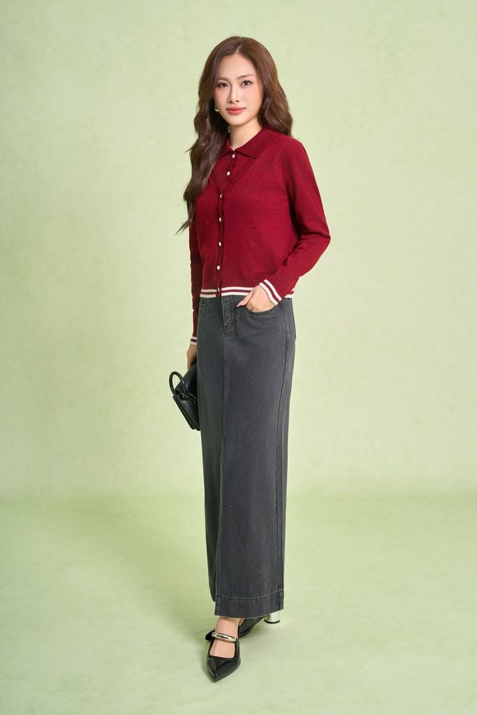 FOL532 - Áo len cao cấp dáng ôm cổ xẻ V tay dài gấu áo phối hoạ tiết đường kẻ tạo kiểu cài khuy thân trước - PANTIO