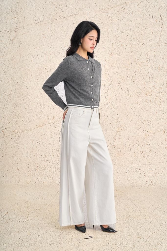 FOL532 - Áo len cao cấp dáng ôm cổ xẻ V tay dài gấu áo phối hoạ tiết đường kẻ tạo kiểu cài khuy thân trước - PANTIO