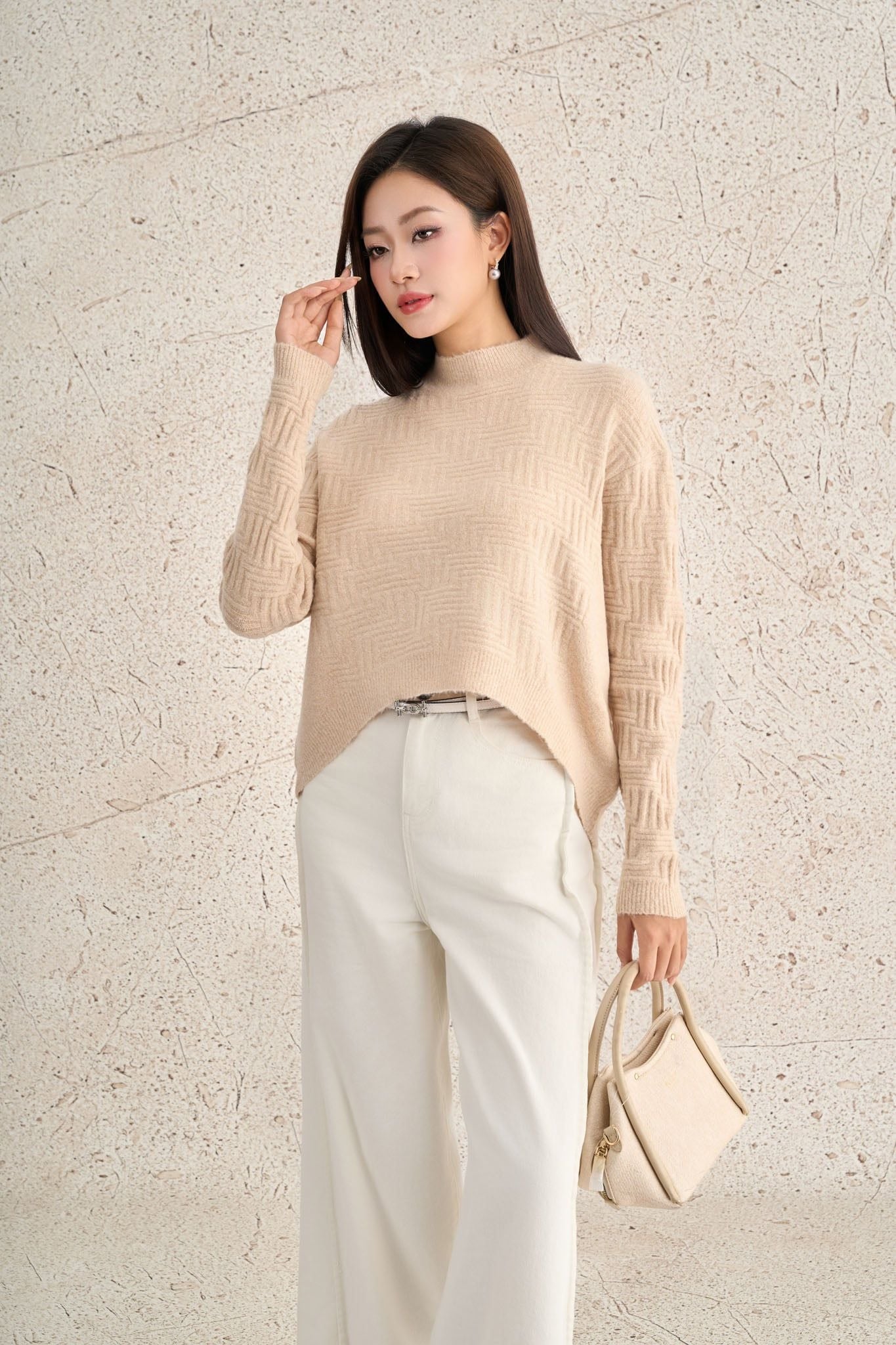 FOL564 - Áo len cao cấp dáng suông cổ tròn tay dài gấu áo đuôi tôm thời trang - PANTIO